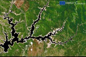 Lake Shasta drought on May 4, 2022